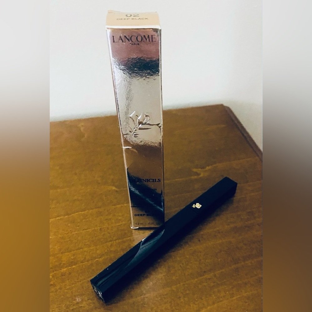 Lancôme Definicils Mascara - Deep Black 02 Rare Discontinued